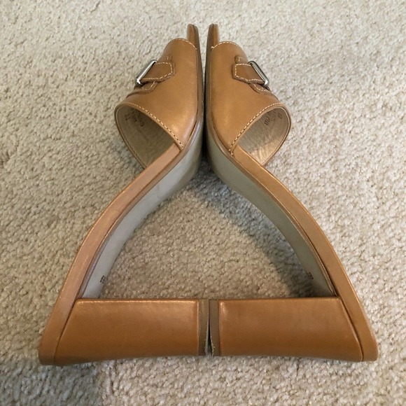 Talbots Slide Size 6.5 Block Heel 3” Brown Leather Career Neutral - Picture 7 of 8